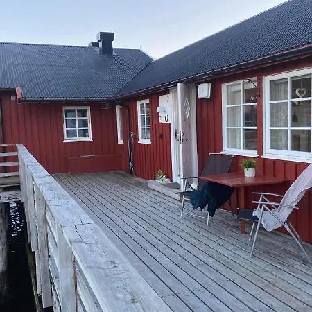 Semesterbostad Lofotbua